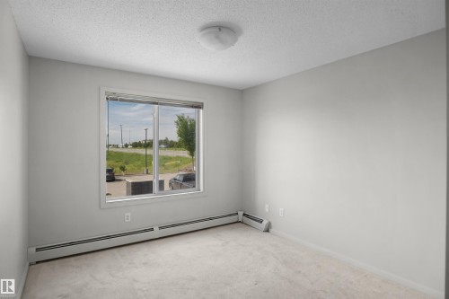 Empty room - 202 142 Ebbers Boulevard, Edmonton, AB 