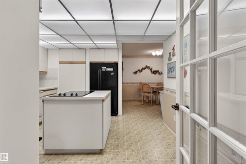 2705 124 Street, Edmonton, AB 