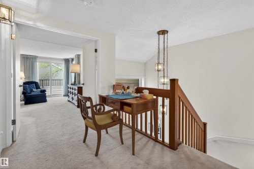 2705 124 Street, Edmonton, AB 