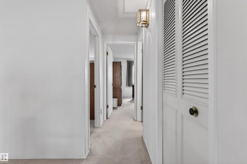 2705 124 Street, Edmonton, AB 