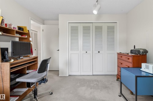 2705 124 Street, Edmonton, AB 