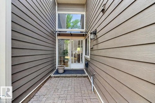2705 124 Street, Edmonton, AB 