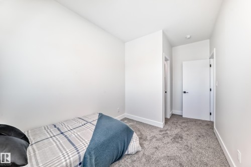 100 Elliott Wynd, Fort Saskatchewan, AB 