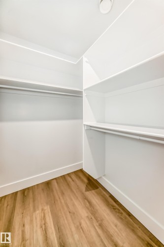 100 Elliott Wynd, Fort Saskatchewan, AB 