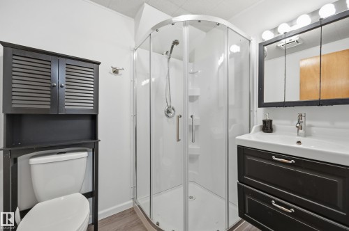 5515 143 Avenue, Edmonton, AB 