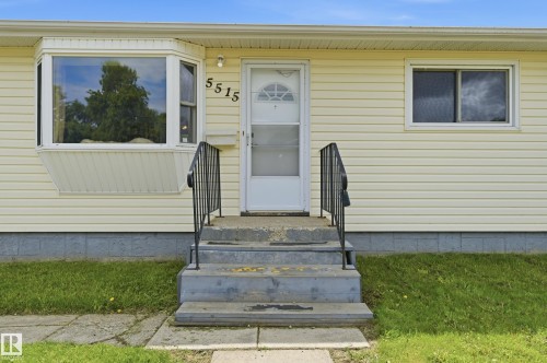 5515 143 Avenue, Edmonton, AB 
