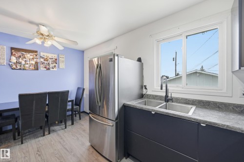 5515 143 Avenue, Edmonton, AB 