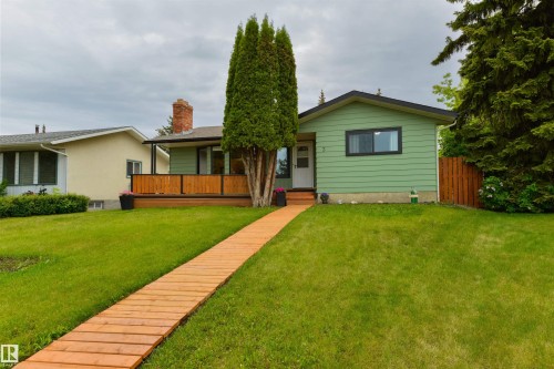 3 BENTON Street  Spruce Grove, AB T7X 1H9