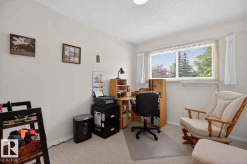 9523 52 Street, Edmonton, AB 