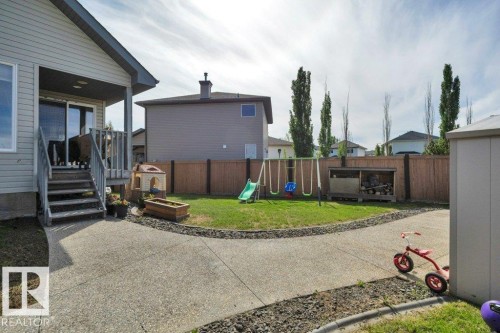 62 Naples Way, St. Albert, AB 