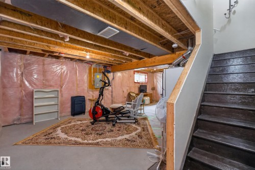 7318 22 Avenue, Edmonton, AB 