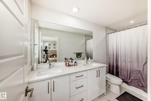 9020 183 Avenue, Edmonton, AB 