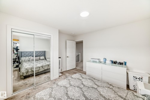 9020 183 Avenue, Edmonton, AB 