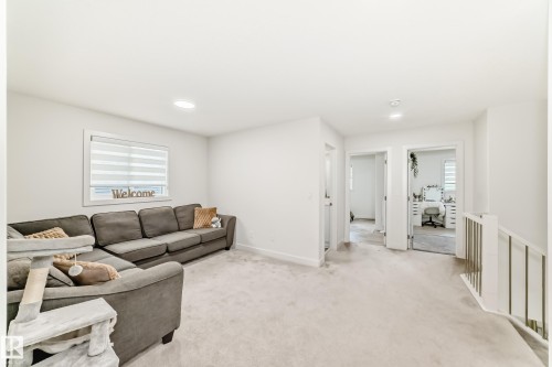 9020 183 Avenue, Edmonton, AB 