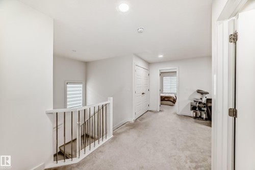 9020 183 Avenue, Edmonton, AB 