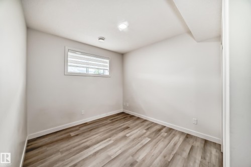 9020 183 Avenue, Edmonton, AB 