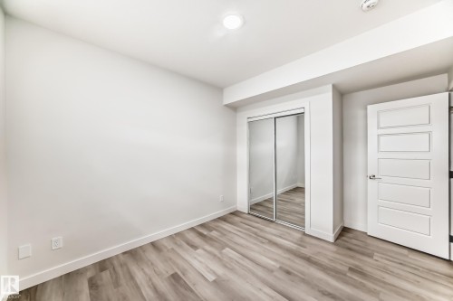 9020 183 Avenue, Edmonton, AB 