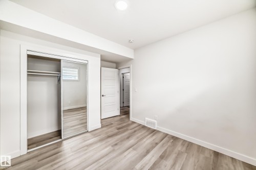 9020 183 Avenue, Edmonton, AB 
