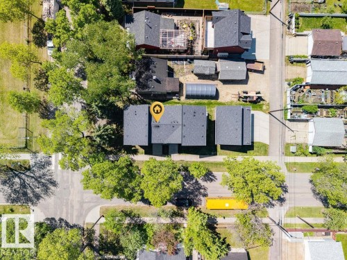 7202 98 Street, Edmonton, AB 