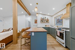 33 HAZEL Street  Sherwood Park, AB T8H 1H7