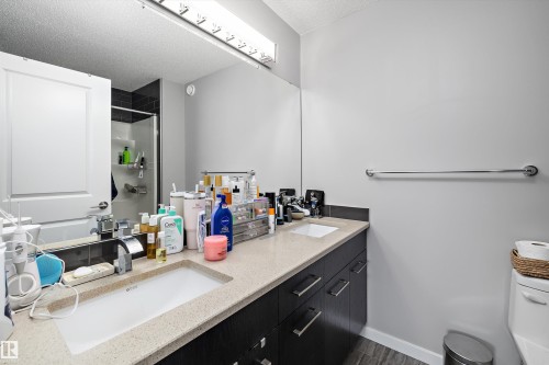 15927 13 Avenue, Edmonton, AB 