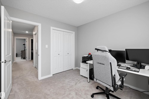 15927 13 Avenue, Edmonton, AB 