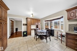 Dining area - 