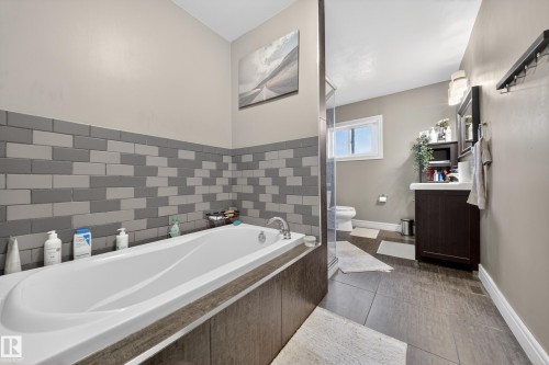 Bathroom - 34 Grand Meadow Crescent, Edmonton, AB 