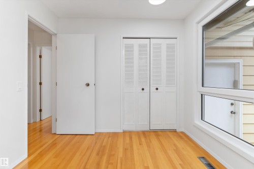 115 Harrison Drive, Edmonton, AB 