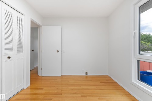 115 Harrison Drive, Edmonton, AB 