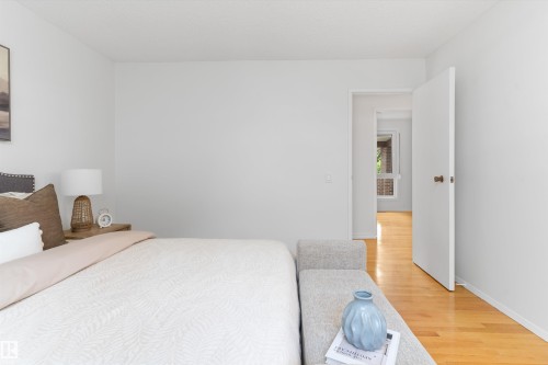 115 Harrison Drive, Edmonton, AB 