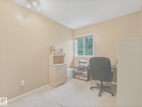151 Tudor Lane, Edmonton, AB 