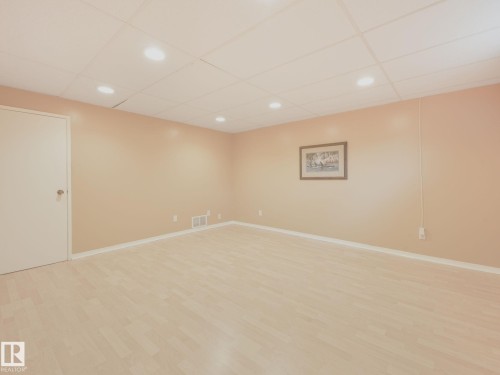 151 Tudor Lane, Edmonton, AB 