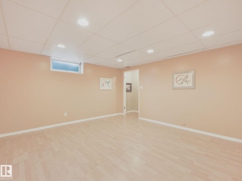 151 Tudor Lane, Edmonton, AB 