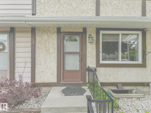 151 Tudor Lane, Edmonton, AB 