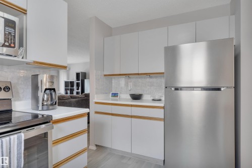 113 Oeming Road, Edmonton, AB 