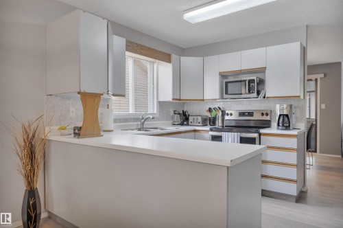 113 Oeming Road, Edmonton, AB 