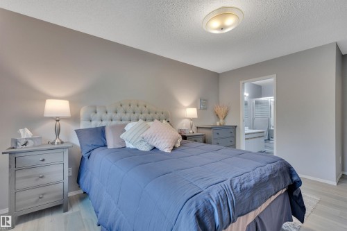 113 Oeming Road, Edmonton, AB 