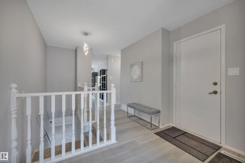 113 Oeming Road, Edmonton, AB 