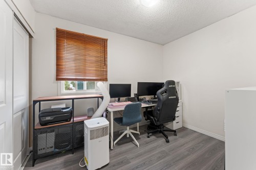 45 Lancaster Terrace, Edmonton, AB 