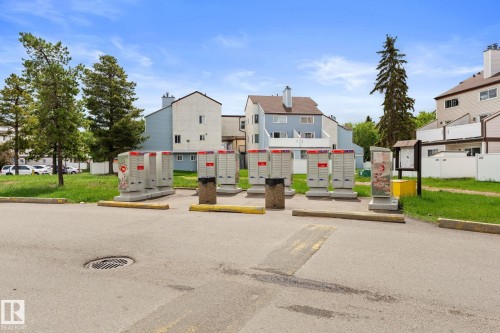 45 Lancaster Terrace, Edmonton, AB 