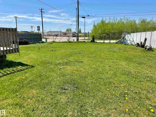5001 Parkview Crescent, Cold Lake, AB - Outdoor
