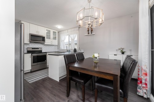 11227 40 Avenue, Edmonton, AB 