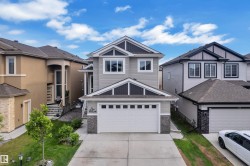 2419 15 Avenue  Edmonton, AB T6T 2L3