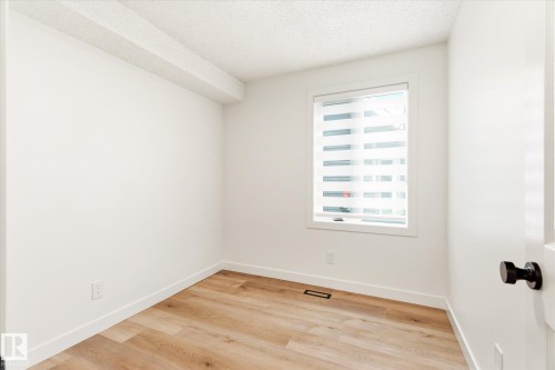 5716 175 Street, Edmonton, AB 