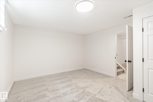 5716 175 Street, Edmonton, AB 