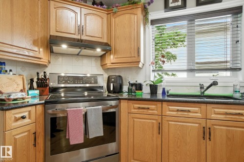 11604 15 Avenue, Edmonton, AB 