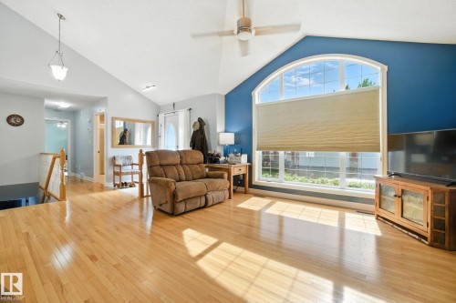 11604 15 Avenue, Edmonton, AB 
