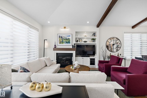 369 Meadowview Drive, Fort Saskatchewan, AB 