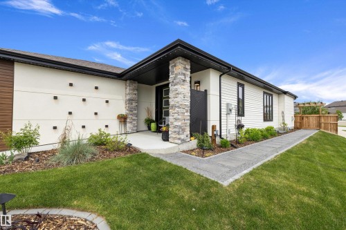 369 Meadowview Drive, Fort Saskatchewan, AB 